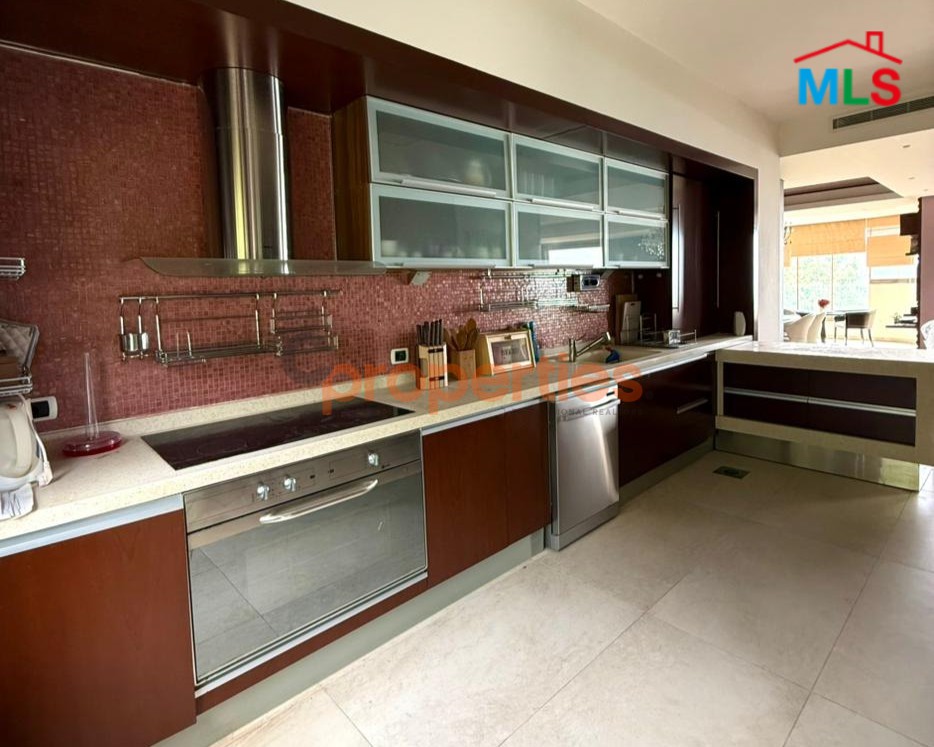 Apartment for sale in Broummana – شقة فاخرة للبيع في برمانا – CPESR02