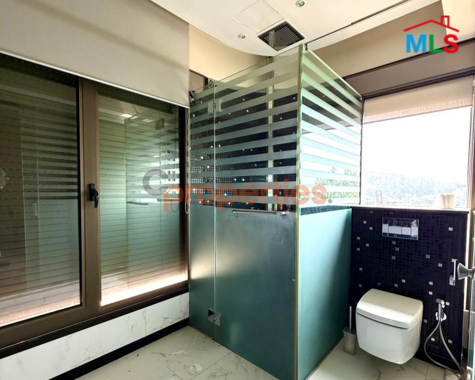 Apartment for sale in Broummana – شقة فاخرة للبيع في برمانا – CPESR02