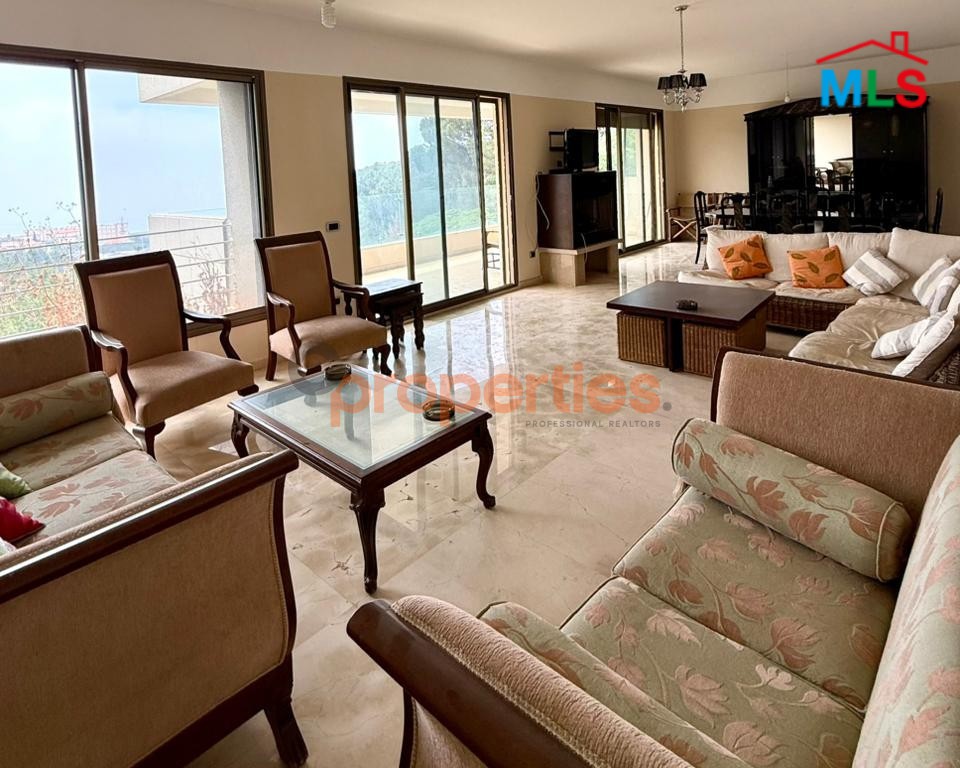 Apartment For Sale in Brommana – شقة للبيع في برمانا – CPESR01