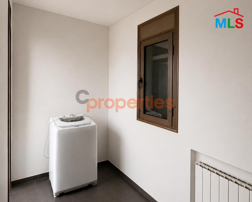 Apartment For Sale in Brommana – شقة للبيع في برمانا – CPESR01