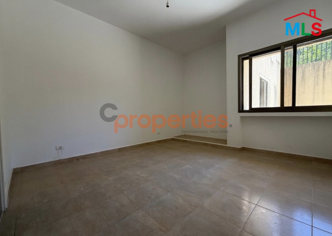Apartment For Sale In Naccache with Terrace – CPLO01