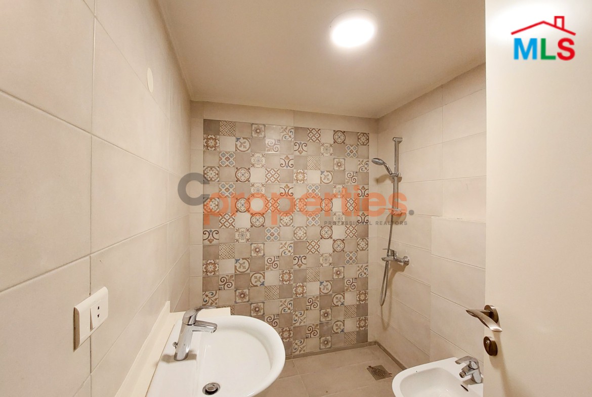 Luxurious Apartment for Sale in Ain Saade – CPSM197