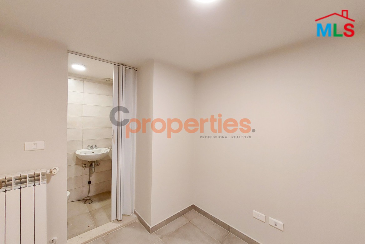 Luxurious Apartment for Sale in Ain Saade – CPSM197