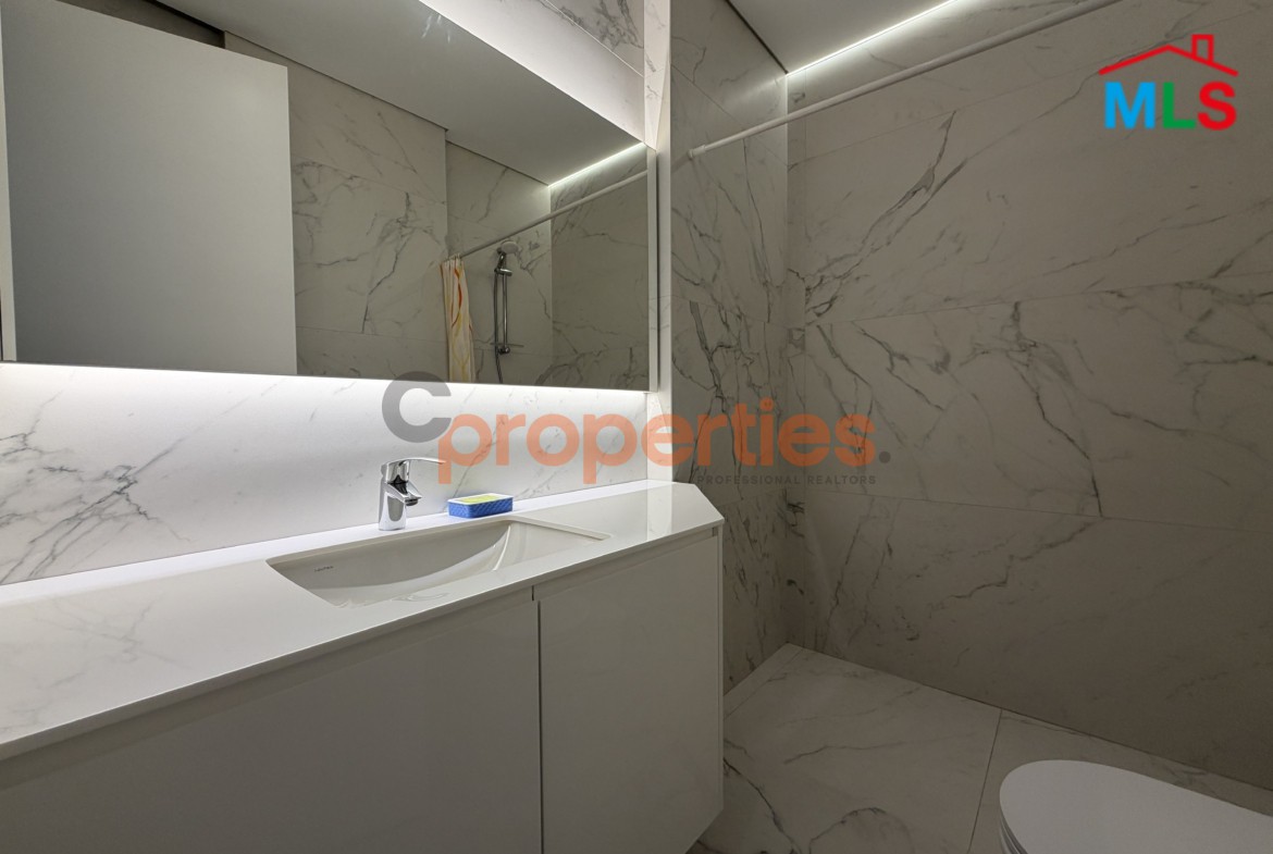Apartment For Sale in Mtayleb Prime Location CPCF363
