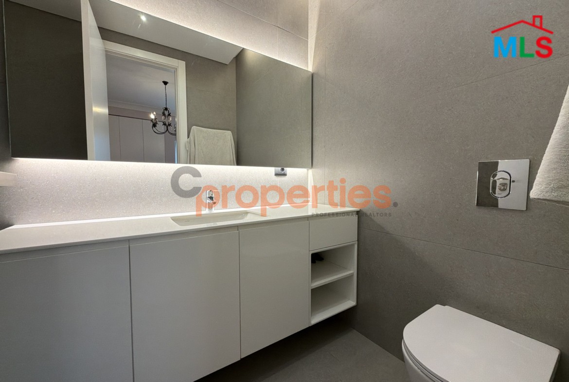 Apartment For Sale in Mtayleb Prime Location CPCF363