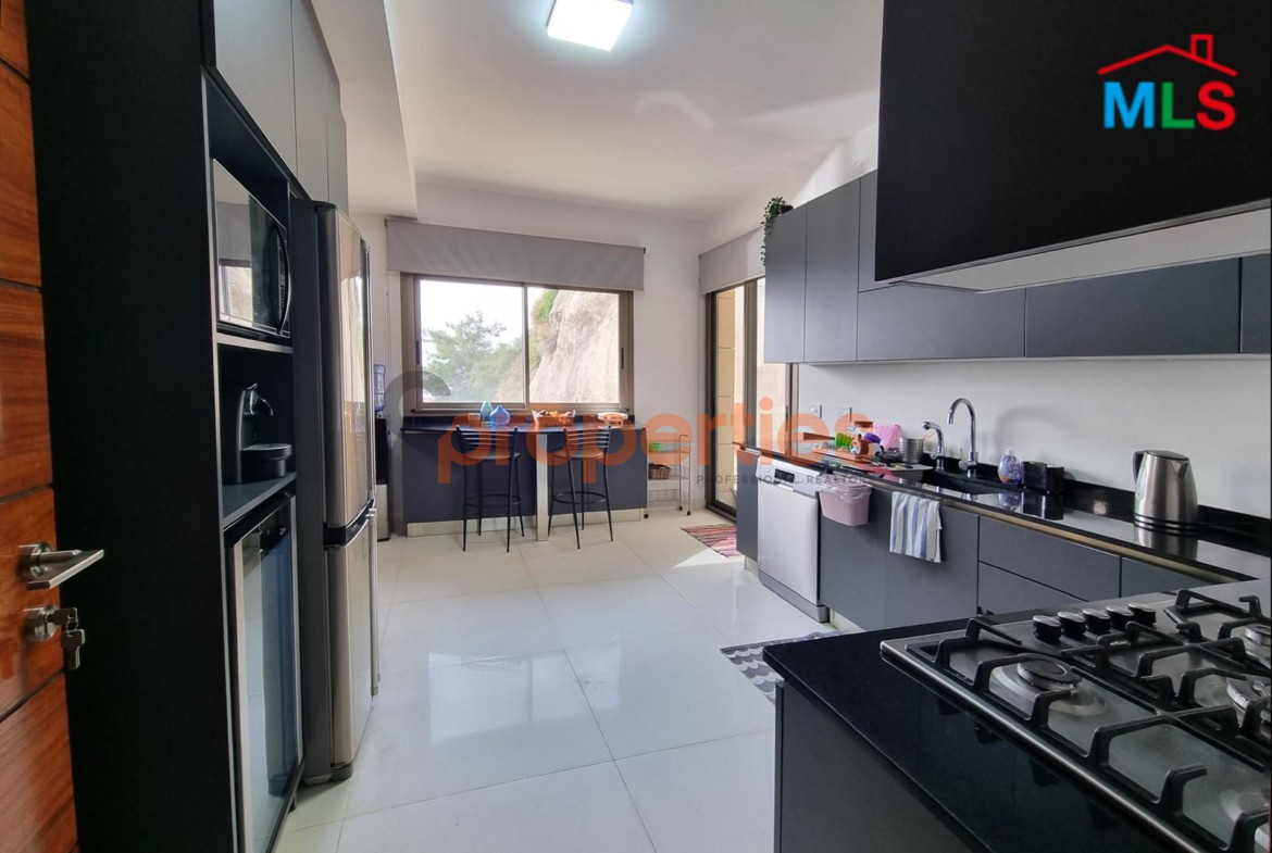 Apartment For Sale in Biyada شقة للبيع في البياضة CPCF362
