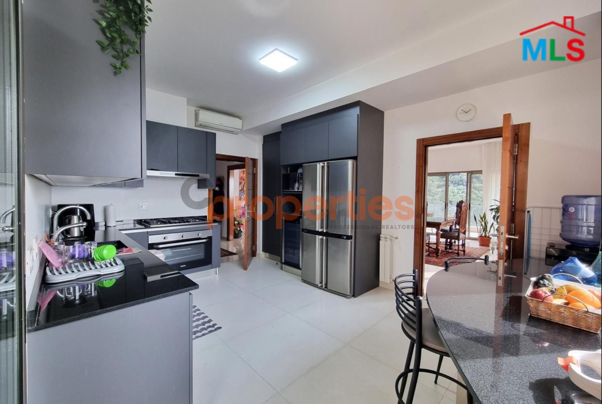 Apartment For Sale in Biyada شقة للبيع في البياضة CPCF362
