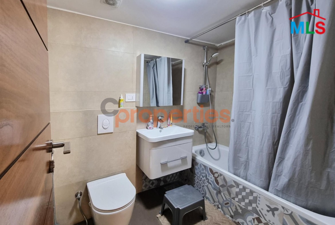 Apartment For Sale in Biyada شقة للبيع في البياضة CPCF362
