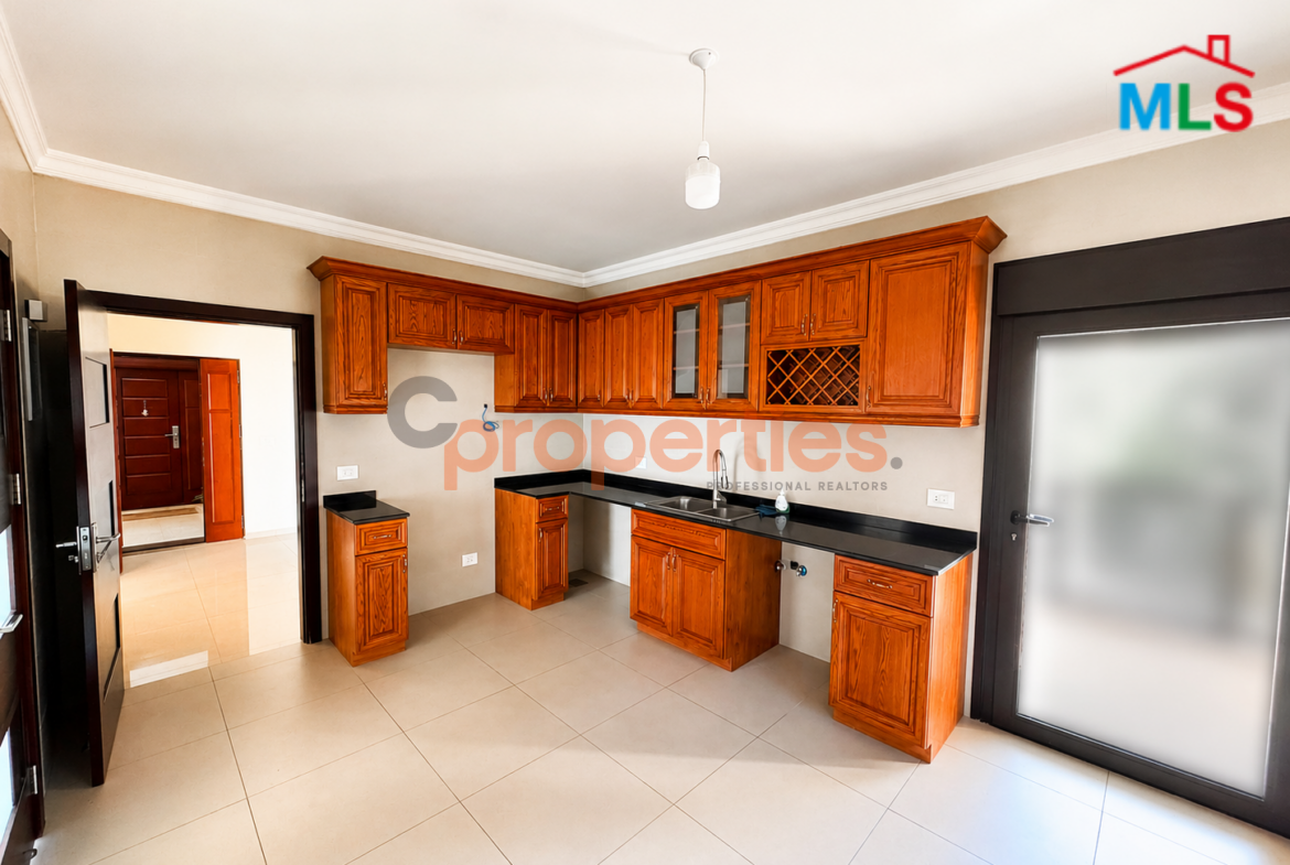 Apartment For Sale in Hazmieh – CPCH38