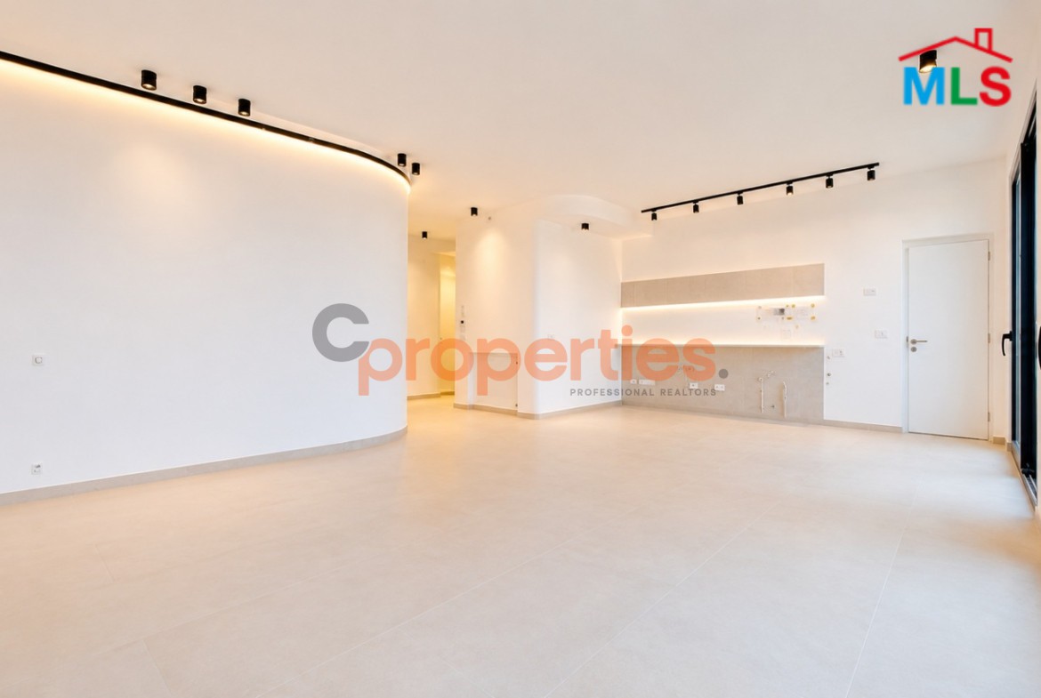 Apartment For Sale In Achrafieh – CPBMH23