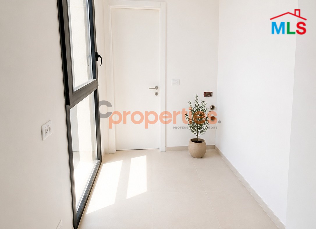 Apartment For Sale In Achrafieh – CPBMH23