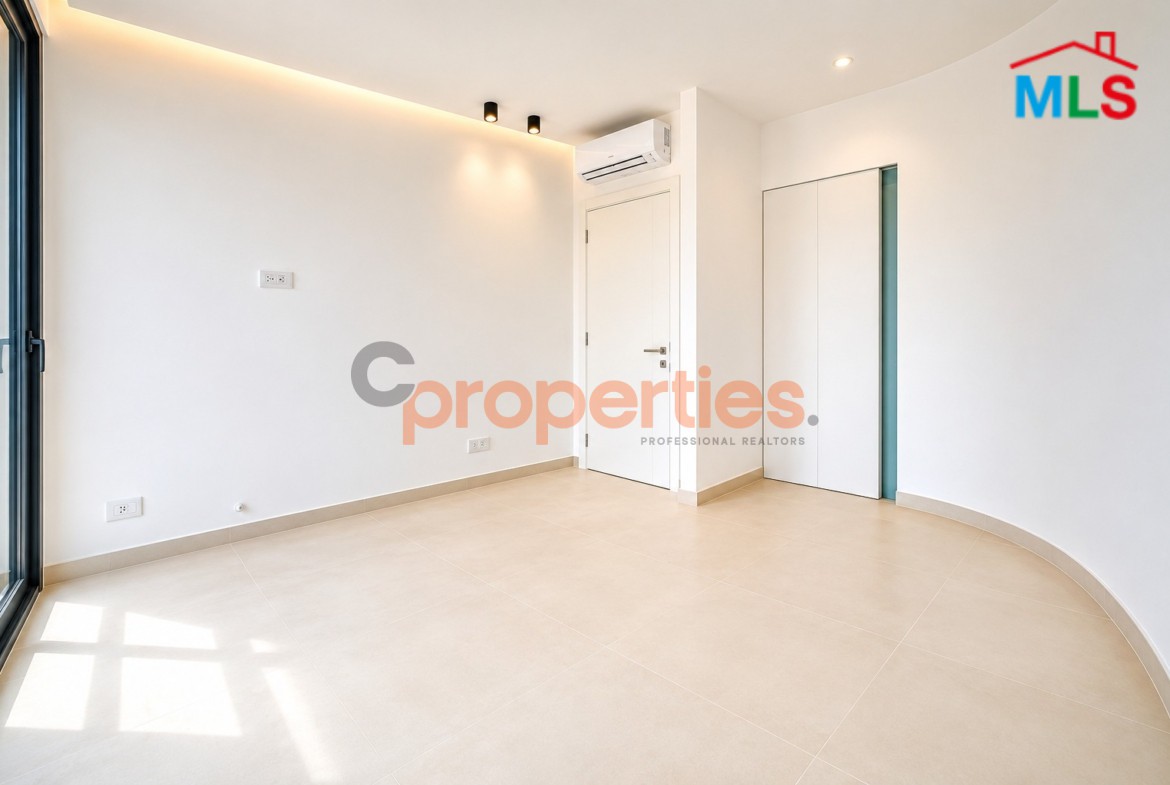 Apartment For Sale In Achrafieh – CPBMH23