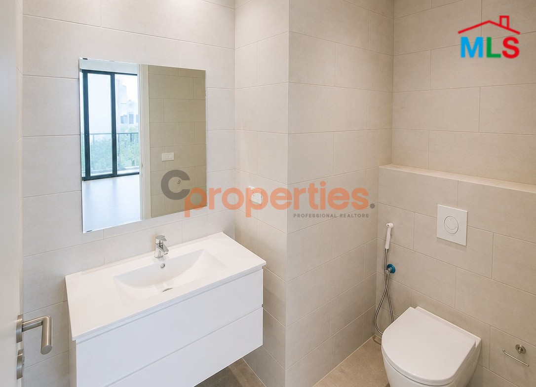 Apartment For Sale In Achrafieh – CPBMH22