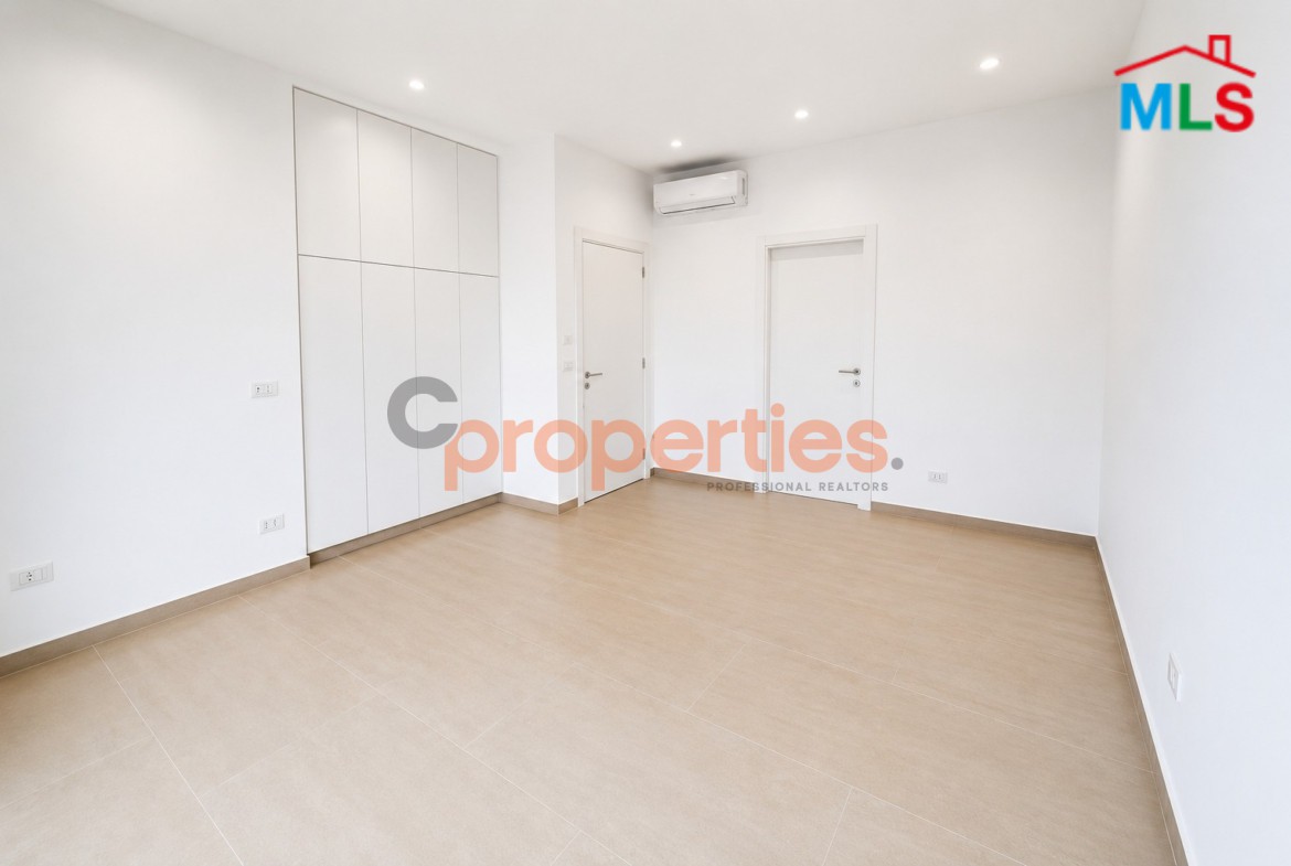 Apartment For Sale In Achrafieh – CPBMH22