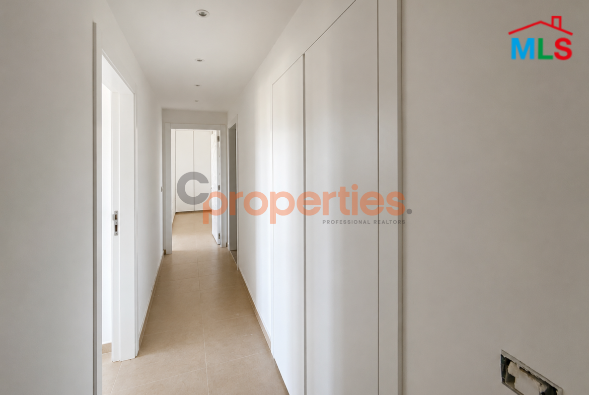 Spacious And Luxurious Apartment With Mezzanine In A Prime Tower For Sale In Achrafieh | Rmeil – CPBRC10