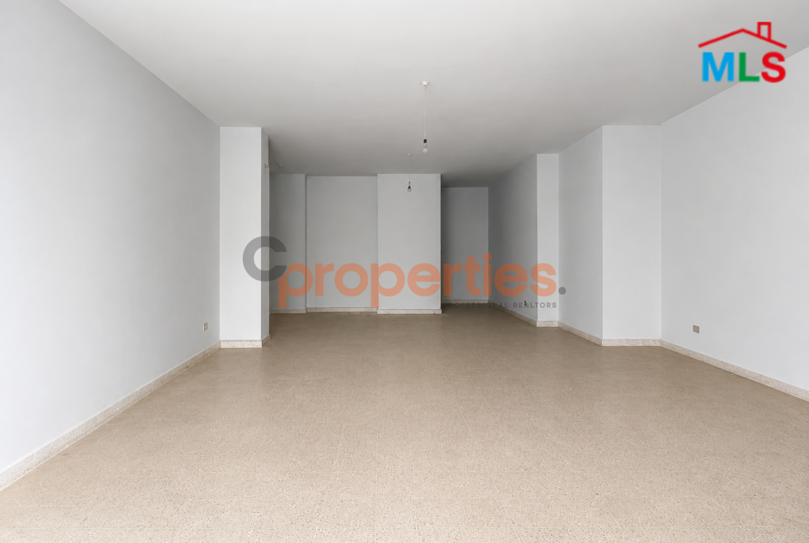 Shop For Sale In Zouk Mikael – CPJGN59