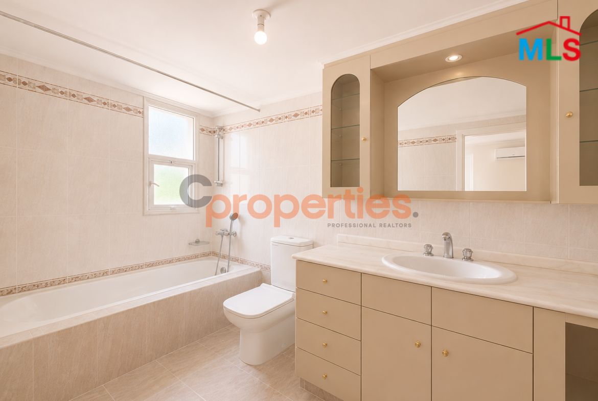 Spacious apartment for sale in Hazmieh CPMK213