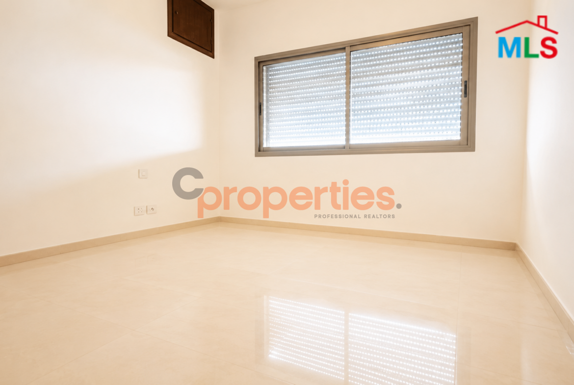 Apartment for Sale in Ras El Nabeh – CPBZK17