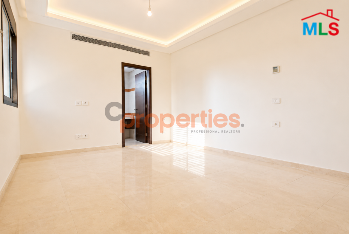 Apartment for Sale in Ras El Nabeh – CPBZK17