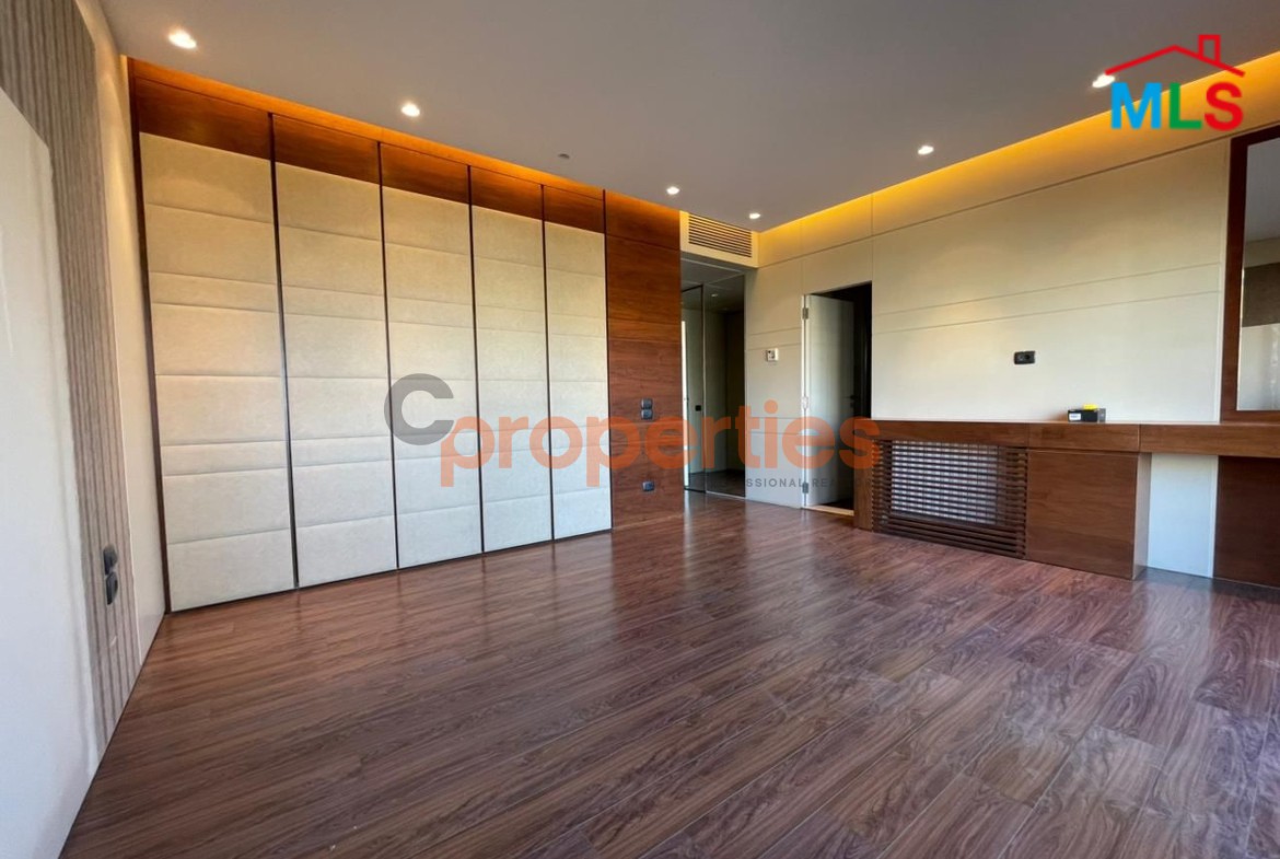 Apartment For Sale in Mtayleb Prime Location CPCF324