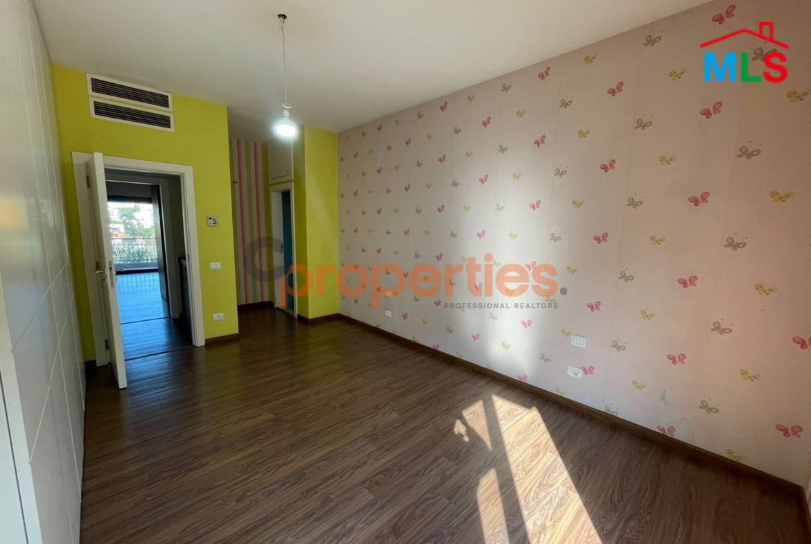 Apartment For Sale in Mtayleb Prime Location CPCF324