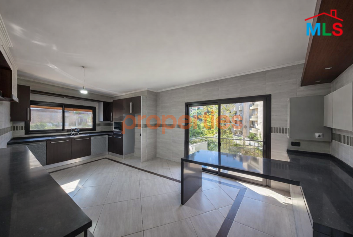 Apartment For Sale in Mtayleb Prime Location CPCF324