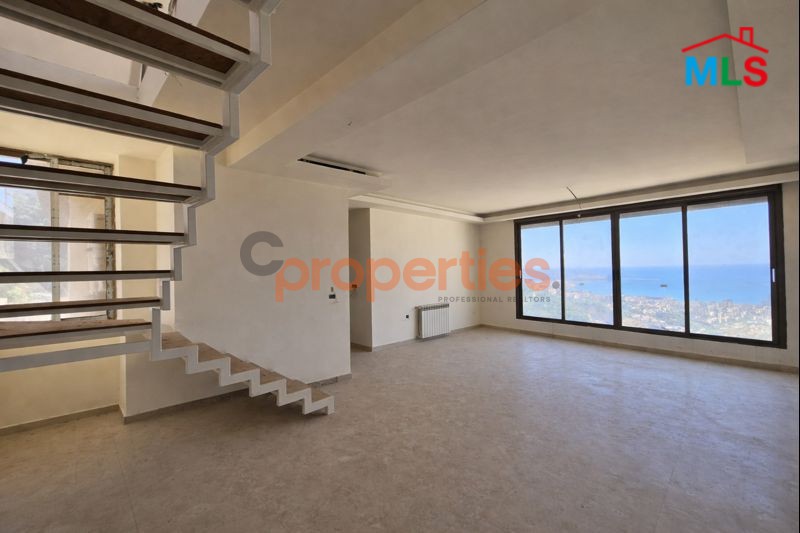 Duplex For Sale in Rabweh شقة للبيع في الربوه CPCF313
