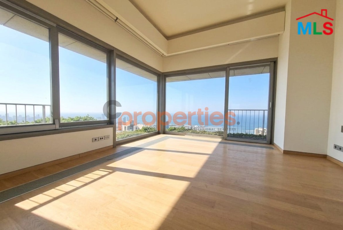 Apartment For Sale In Achrafieh – CPBMH19