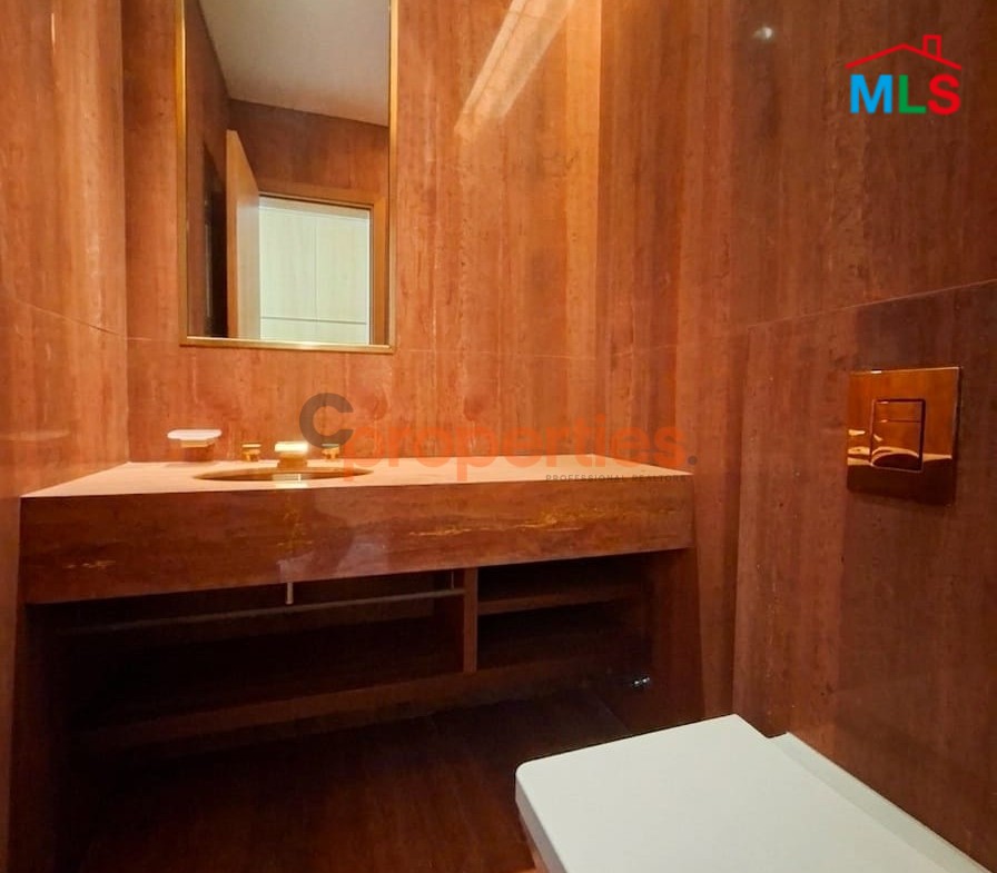 Apartment For Sale In Achrafieh – CPBMH19