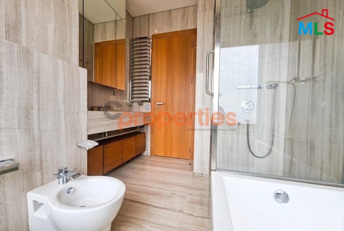 Apartment For Sale In Achrafieh – CPBMH20