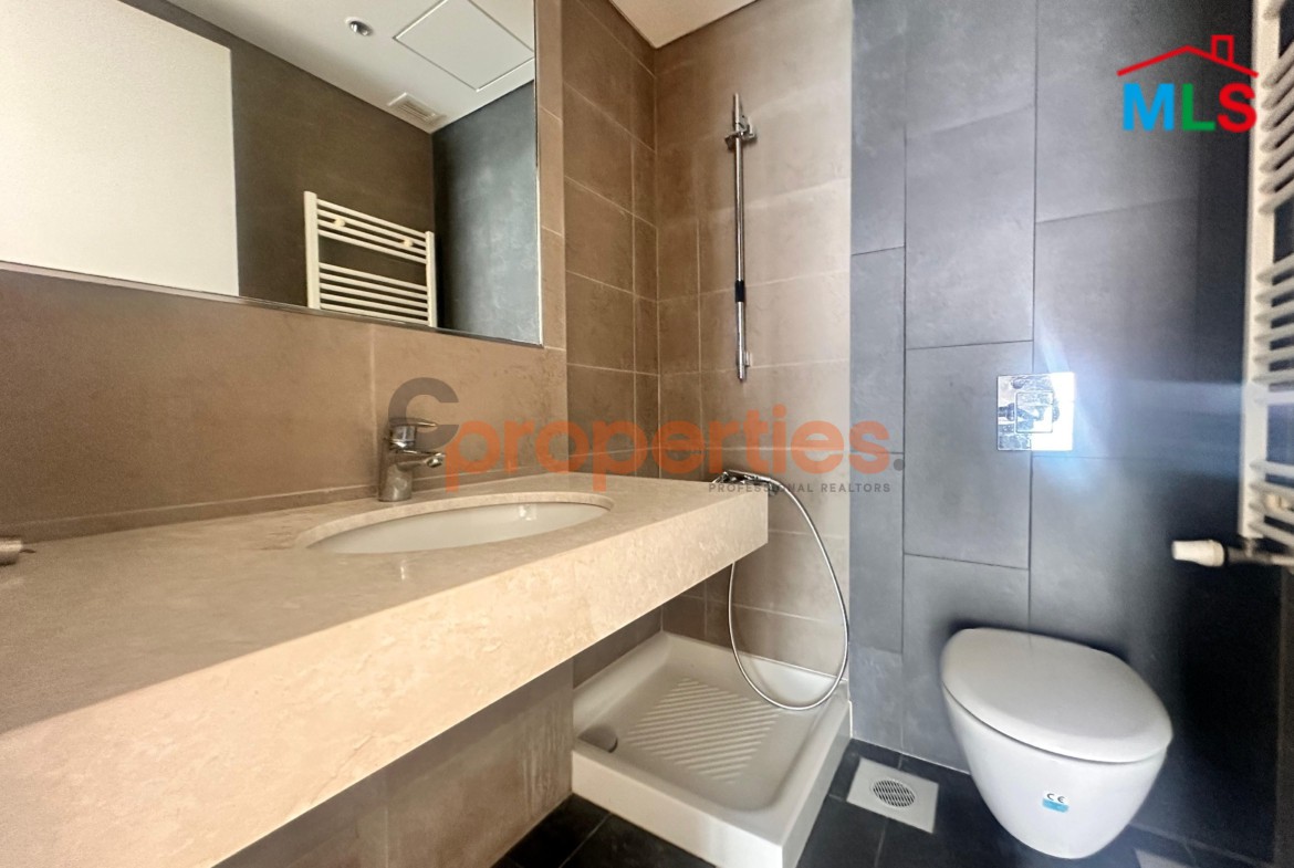 Luxury Apartment For Sale in Manara – CPBHS69