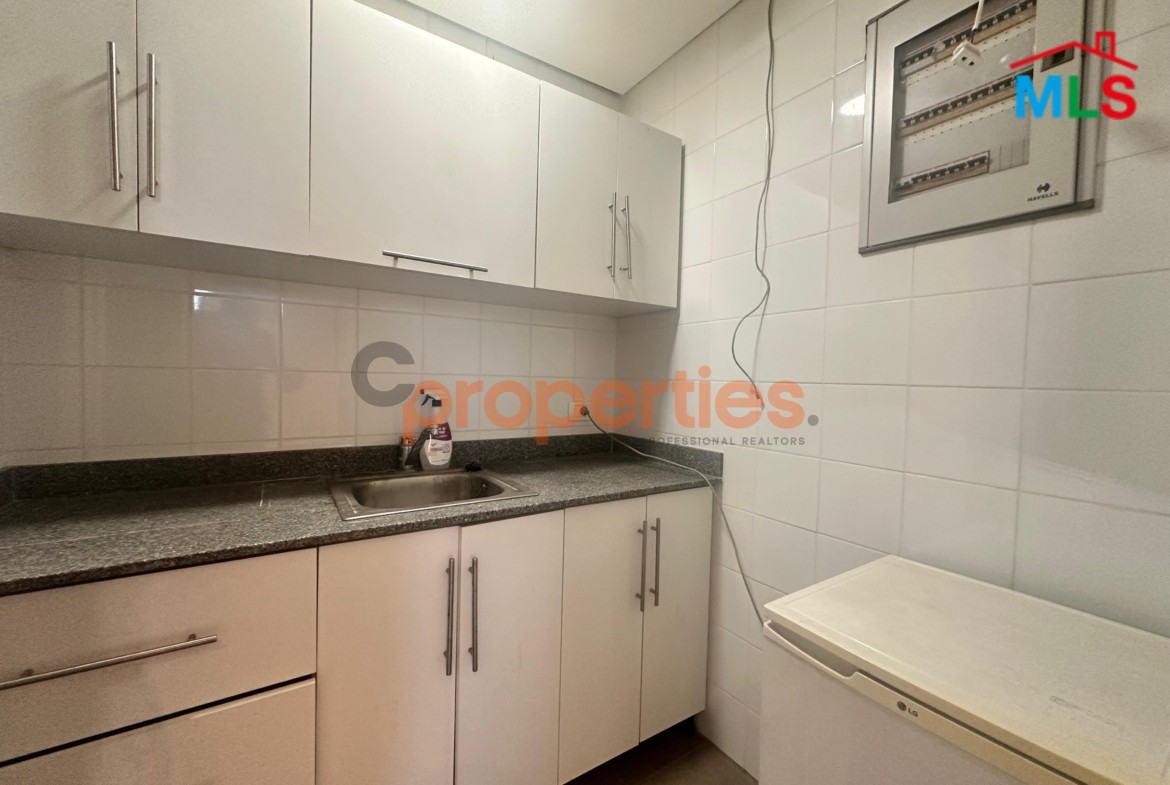 Office For Sale in Unesco – CPBHS67