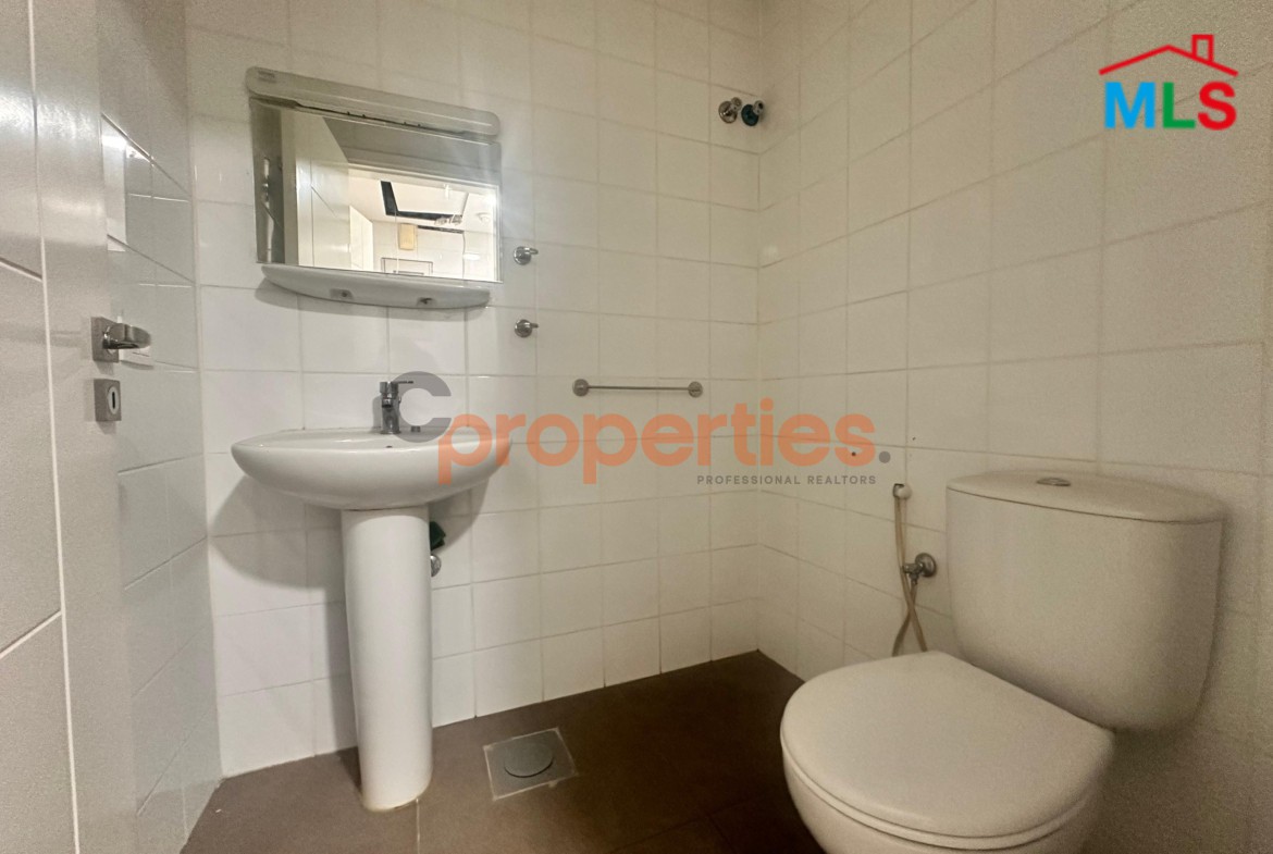 Office For Sale in Unesco – CPBHS67
