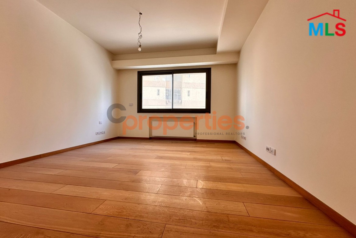 Sea View Apartment For Sale in Ramlet al Baydah – CPBHS63