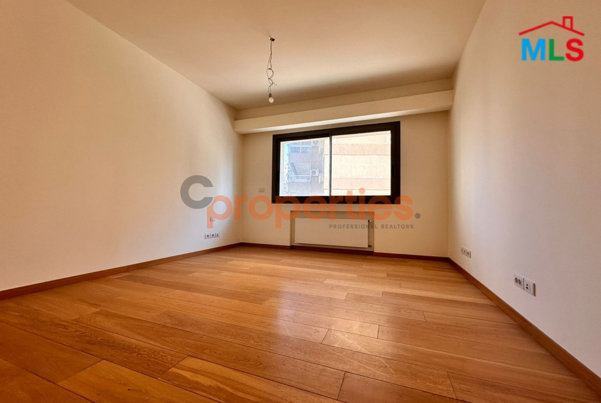 Sea View Apartment For Sale in Ramlet al Baydah – CPBHS63