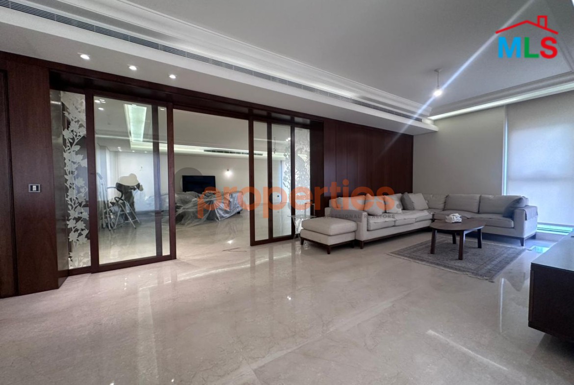 Apartment For Sale in Unesco – CPBHS62