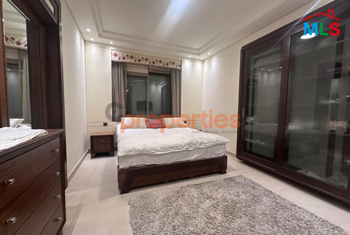 Apartment For Sale in Unesco – CPBHS62