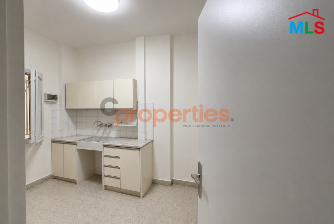 Apartment Suitable For Investment For Sale In Achrafieh | Jeitawi – CPBRC06
