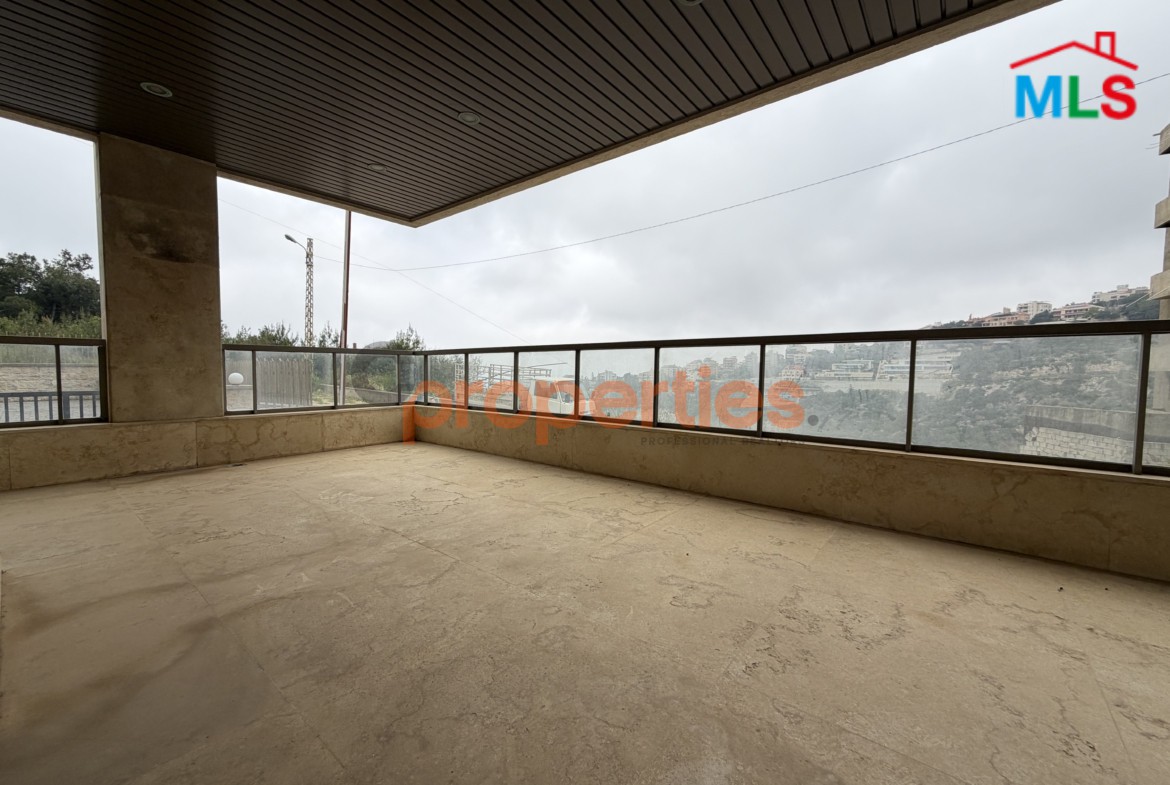 Apartment For Sale in Rabweh with Terrace CPCF354