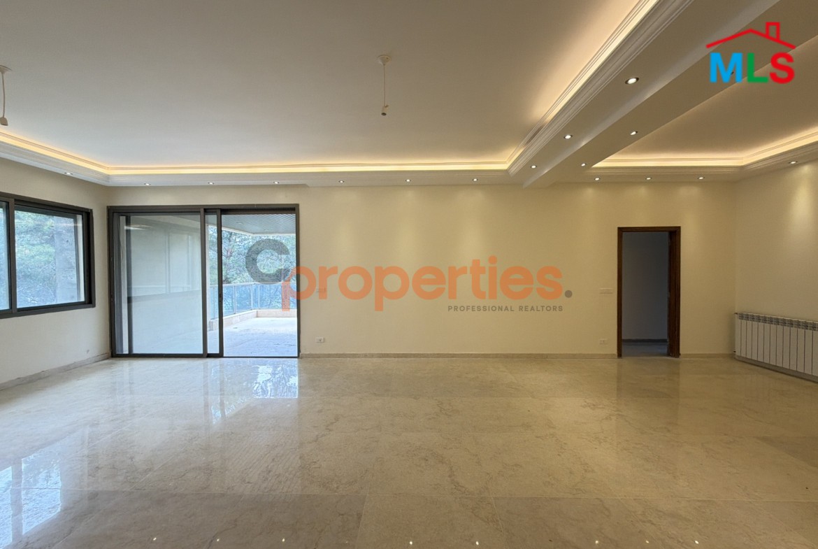 Apartment For Sale in Rabweh شقة للبيع في الربوه CPCF353