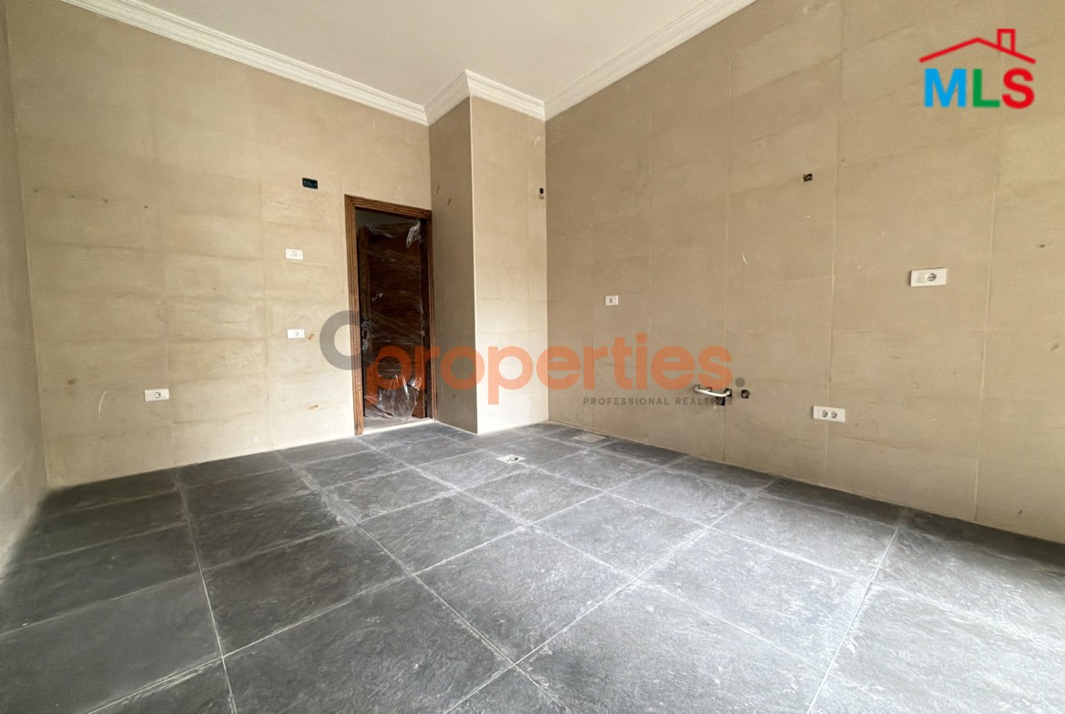 Apartment For Sale in Rabweh شقة للبيع في الربوه CPCF353