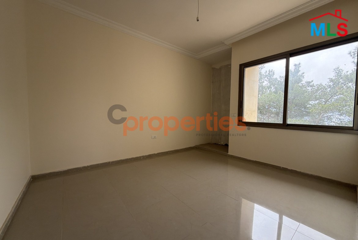 Apartment For Sale in Rabweh شقة للبيع في الربوه CPCF353
