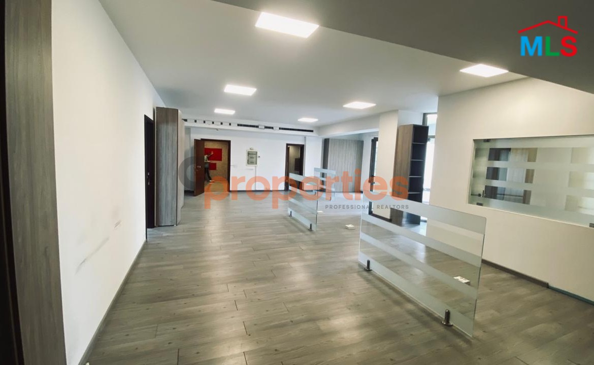 Office For Sale In Achrafieh – CPBJW05