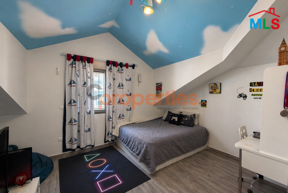 Apartment For Sale in Rabweh شقة للبيع في الربوه CPCF343