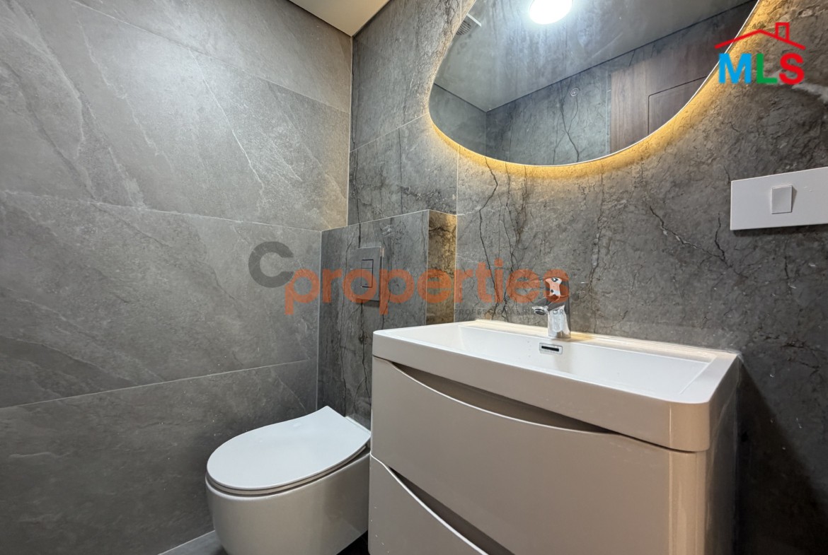 Apartment For Sale in Mtayleb شقة للبيع في المطيلب CPCF312