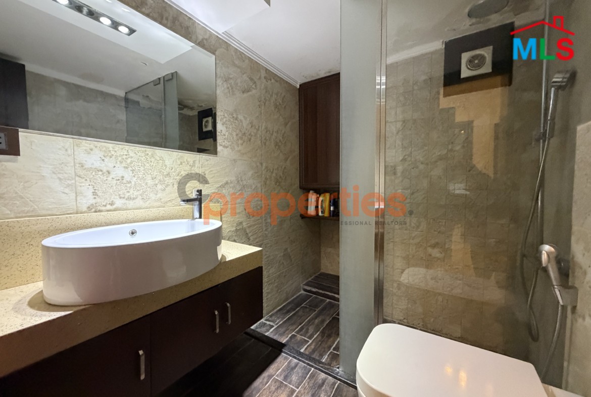 Apartment For Sale in Mtayleb شقة للبيع في المطيلب CPCF309