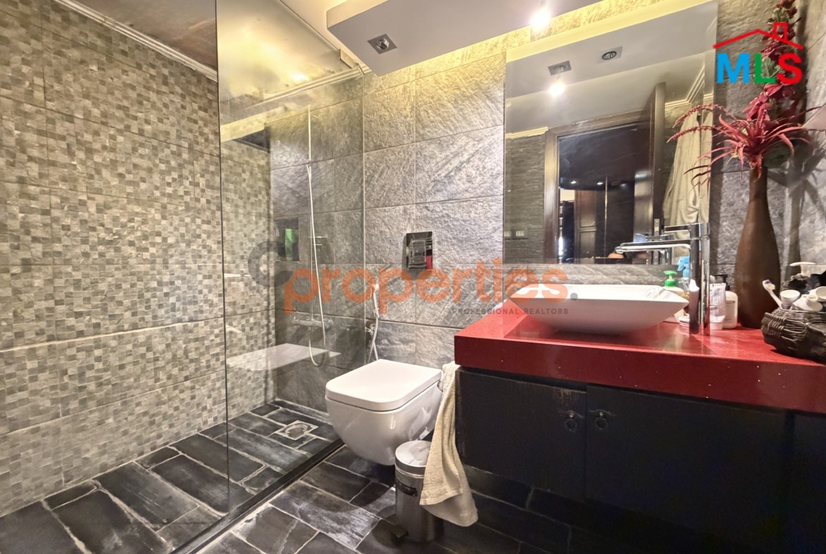 Apartment For Sale in Mtayleb شقة للبيع في المطيلب CPCF309