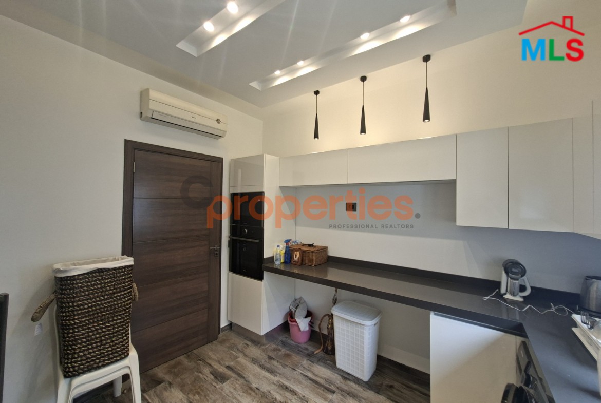 Apartment for sale in halat – cpjhm39