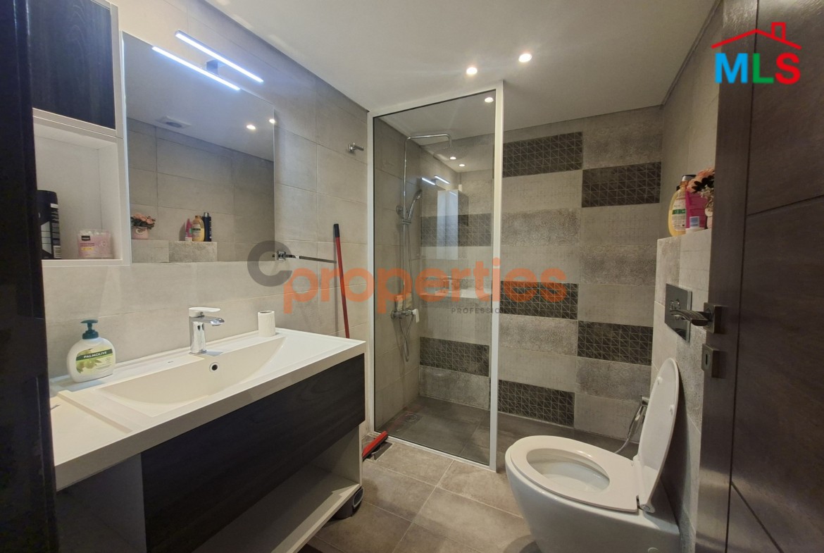 Apartment for sale in halat – cpjhm39