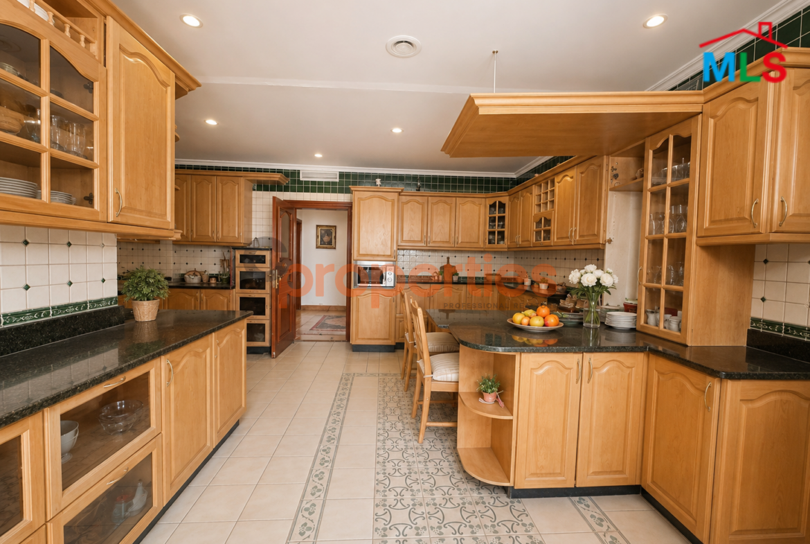 Sea View Apartment For Sale In Jnah – CPBHS27